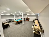 New Renovated Farmhouse , On the Hudson River. Close to Lake George & Saratoga