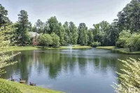 Discover NCSU close by! Cozy Cary retreat awaits.