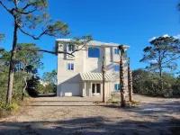 Gated Community w/Amenities Pool, Beach Access, Pets OK