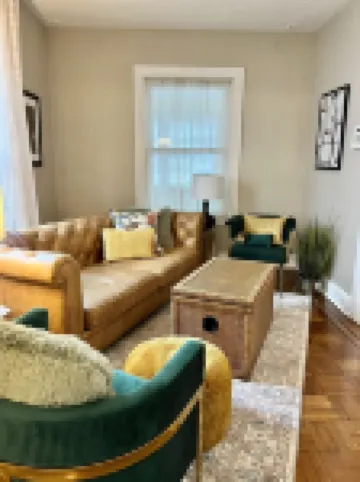 Vintage Retreat: 5 minute walk to downtown, Naval Academy, Stadium and more.