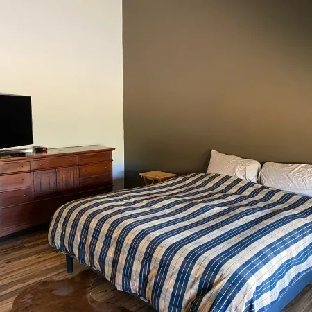5 Star - Golden Eagle Loft