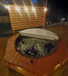 Nautical Splash Pad, Spacious Home, Private Pool & Cedar Hot Tub. Hotels in Caledonia