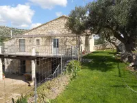 Secluded old farmhouse with a view and pool to relax in total quiet.