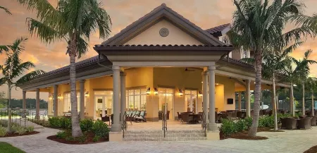 Southern Exposure Home-Salt Water Pool-Players Club