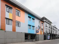 Sans Hotel Max Living Cengkareng Hotels in West Jakarta