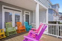 4BR beach getaway steps away from the beach with community pool
