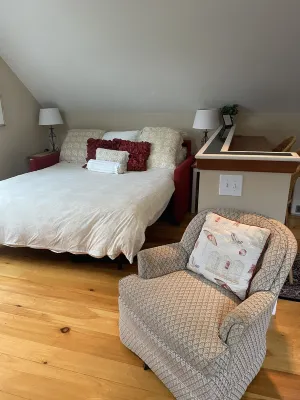 Elegant Boothbay Harbor, Maine Studio