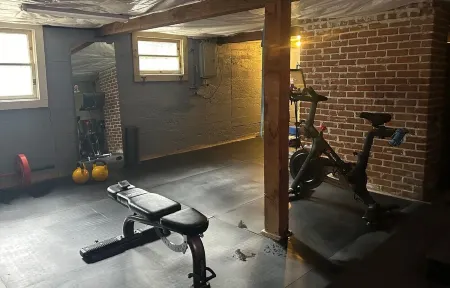 Historic Walk To Town Home