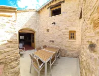 Spacious and comfortable 3-star apartment Hotels in Sabran