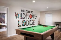 Luxury Lodge Fire Pit, Hot Tub, & Sauna