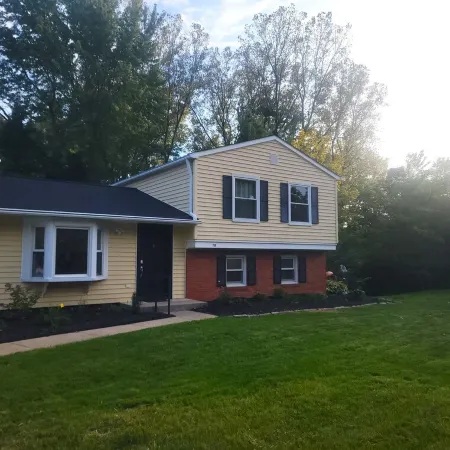 Beautiful, Cozy, and Spacious home- 3 mins from downtown