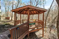 Stay at the Wolf Valentine's Day- Fiber Wifi! - Close to Callaway Gardens Hotels in Harris County