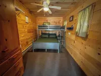 Riverside Retreat: Beautiful River Views & Pet Friendly Hotels in Lake County