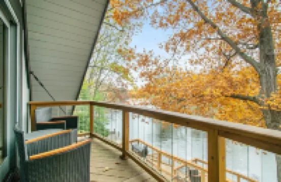 Riverhaven! Gorgeous A-Frame On St Joe River!!