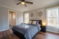 Modern pet friendly home w/ covered dock near Lake Lanier Olympic Park