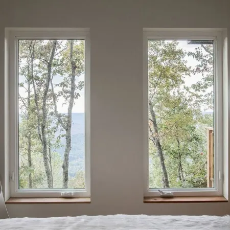 Two Bedroom Modern Tiny House with Bluff Views, Huge Windows!