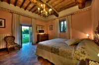 Stunning Villa: 24 guests, private SwimmingPool Hotels in Sovicille