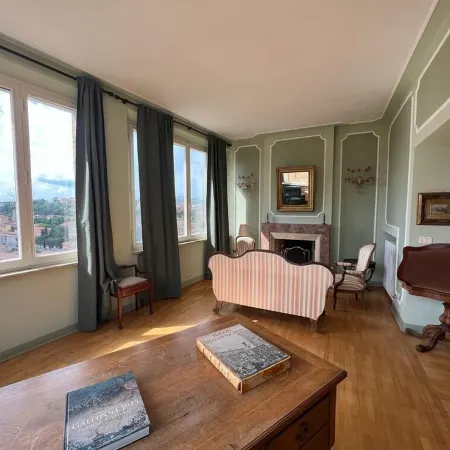 Degli Oddi penthouse in the center in 1600 building a few steps from the cathedral
