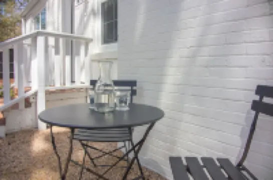 Forest Hills Manor w/ King Bed