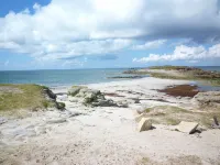 Seasonal rental by the sea in Plouarzel Hotels in Plouarzel