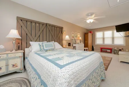 Available for Off Season Rental