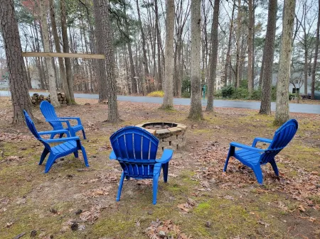 WiFi, Dog Friendly & Linens Provided ~ Lake Gaston