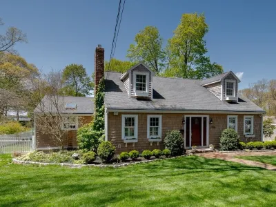 Hingham Harbor Retreat ~ Sunsets ~ Family Gatherings ~ Trails at World’s End Fore Seasons Golf附近的飯店