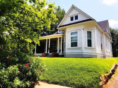Historic Eglin House