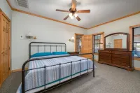 Lakefront Property with a pool & hot tub!