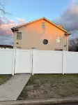 Charming 1-bedroom house with WiFi, AC in delightful Uniondale Hotels near David S. Mack Sports and Exhibition Complex - Hofstra University