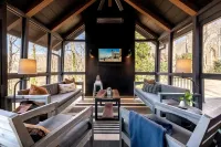 Hygge House on Lanier - the ULTIMATE lake cabin - dock, arcade, hottub, & grills