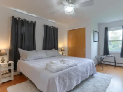 10 Minutes To Hershey w/ Firepit & Grill Hotels in Palmyra