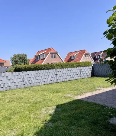 Ferienhaus in Nessmersiel, Deich- und Inselblick, Glasfaser