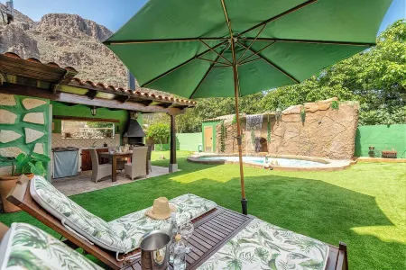 Villa Temisas, Private Pool With Waterfall