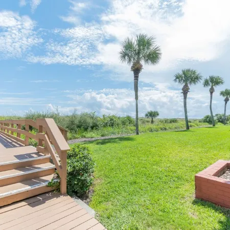 Oceanfront Luxury Townhome Fully Updated! Best View & Location- Pools & Bikes!