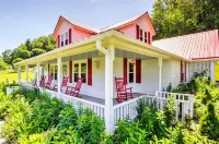 42 acres with Dramatic Mtn. Views...Close to Appalachian Trail