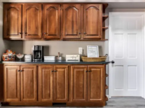 Lakeside Cottage w/ Spacious Multi-level Deck and Outdoor Living Space Hotels in Carroll County