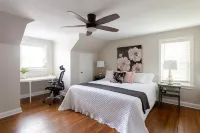 Follow the Road to Yellowbrick