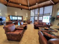 Hello Scottsdale! Heated pool-Walk to Scottsdale Fashion Square!