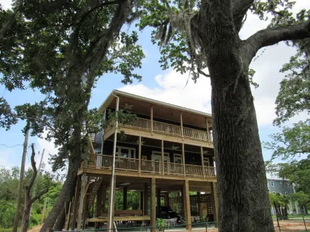 Luxury Suite Apartment at the Beach
