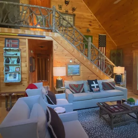 Cozy Cabin w/ great views, and close to Aska hiking trails!- Blue Ridge