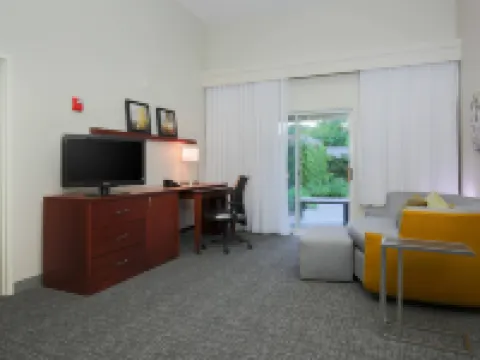 Courtyard Chico Hoteles en Chico