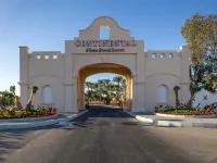 CONTINENTAL PLAZA BEACH RESORT by IHG 沙姆沙伊赫國際機場附近的飯店