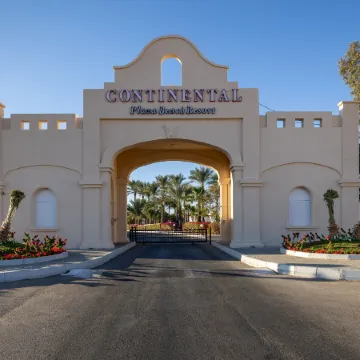 CONTINENTAL PLAZA BEACH RESORT by IHG Отели рядом с Аэропорт Офира