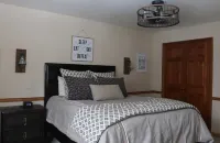 Newly renovated 6 BR family home close to Downtown Breckenridge Hotels in Baldy Mountain