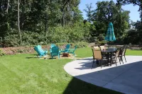 Walk to the beach!  Great modern home with spring and early summer availability!