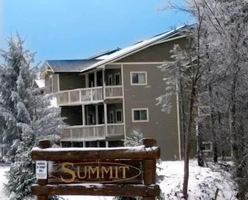 Across from Central Village/Slopes! AC 3BR MIDWEEK SPECIALS!!!  WIFI