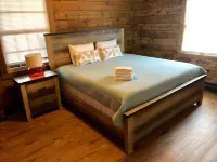 Log Cabin Retreat In The Vineyards