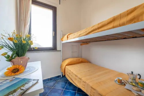 A Few Steps la Pelosa Beach - 2-Star