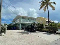 Beautiful vacation home in the heart of Islamorada , Florida Keys Отели рядом с достопримечательностью «Си Берд Марина»